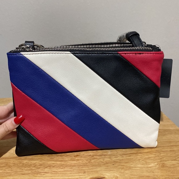 Forever 21 Striped Crossbody Bag - Picture 2 of 8